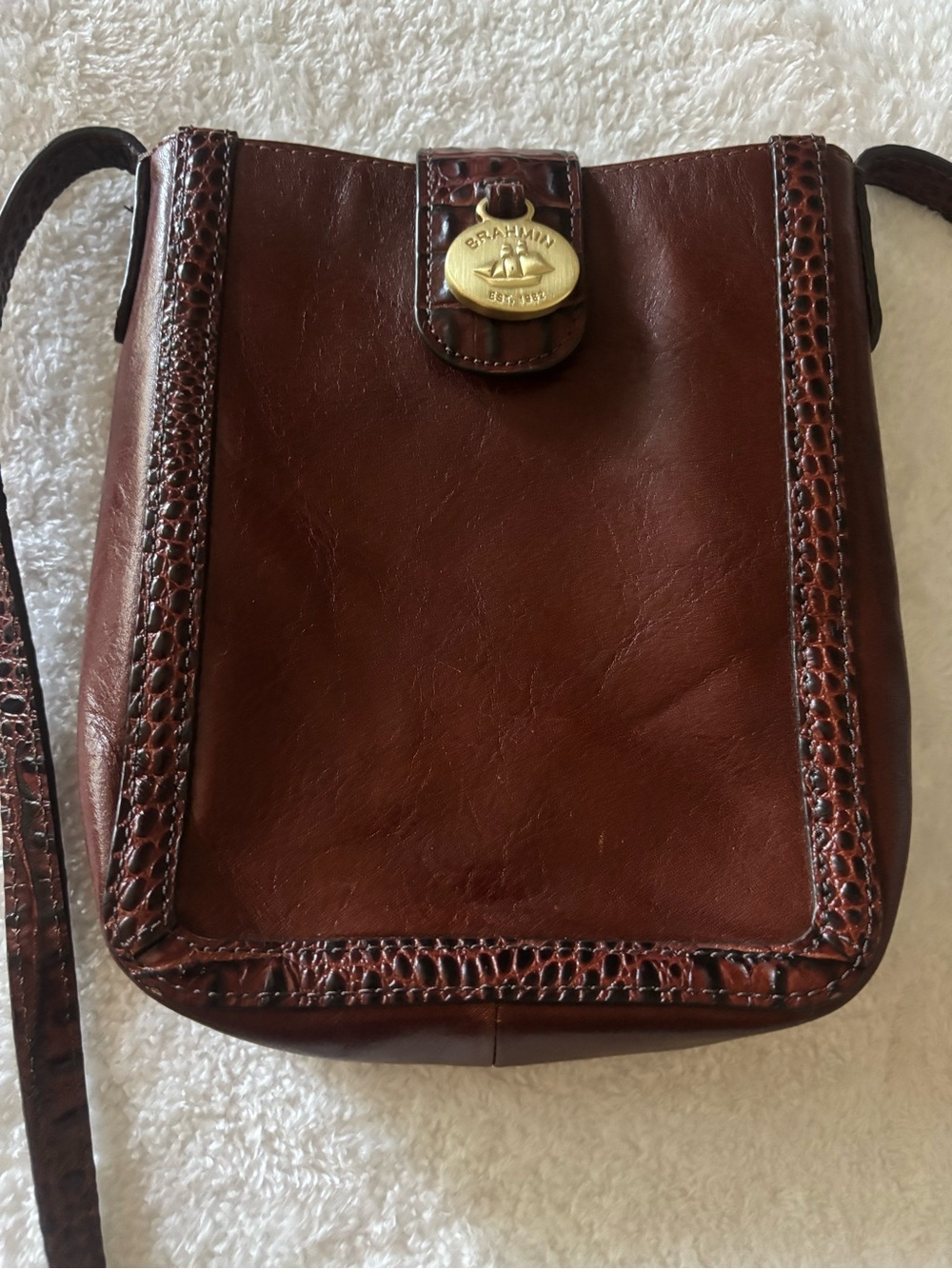 Vintage Brahmin Leather Croc Trim Bucket Crossbody Bag Brown EUC